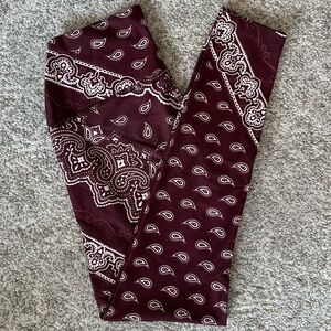 Splits59 Burgundy Bandana Print Leggins - Size Medium